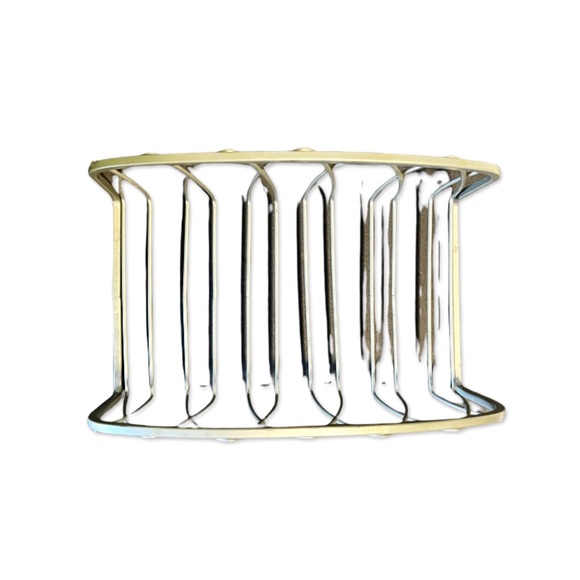 Satin Nickel Guest Towel Holder Like New - Picture 7 of 11